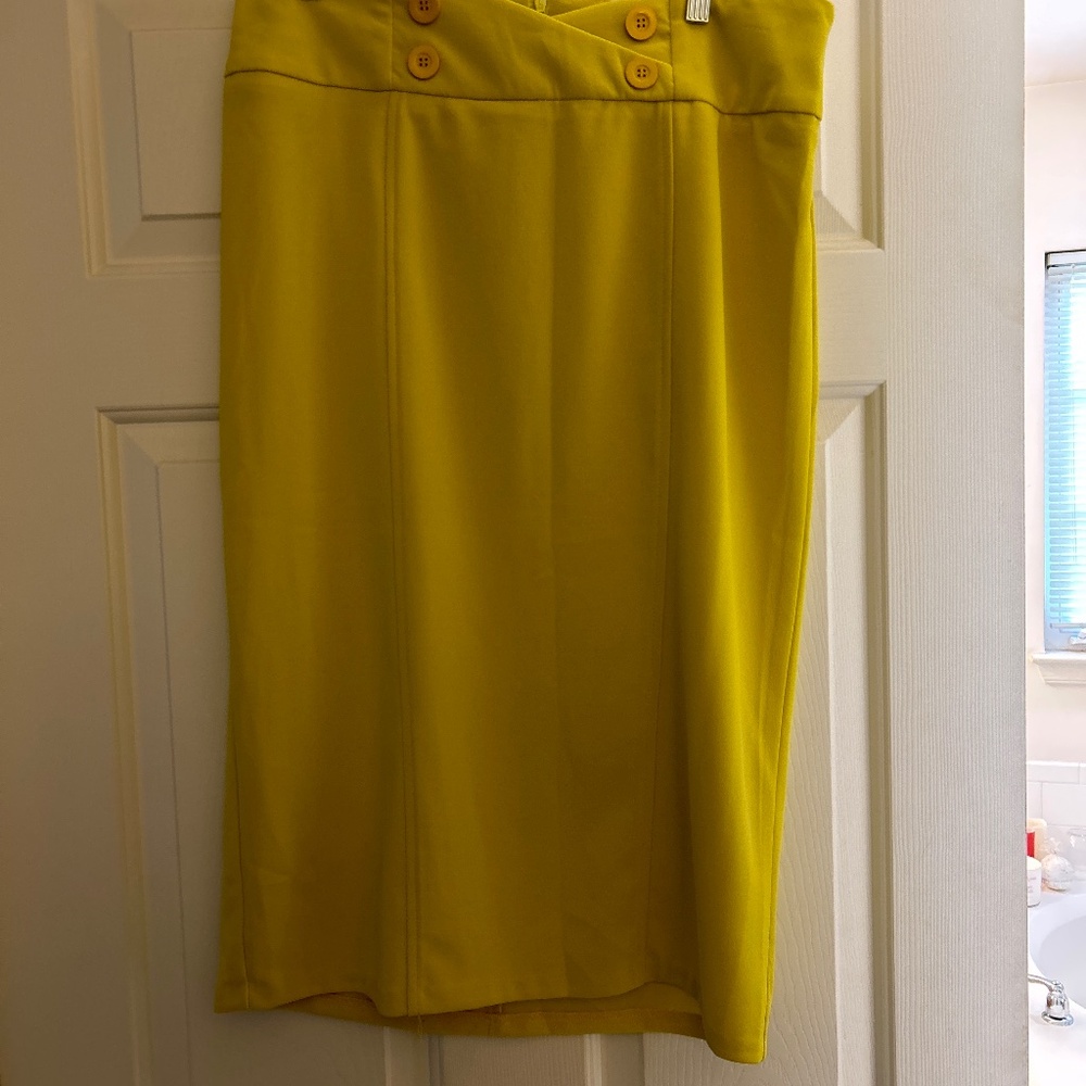 Yellow Skirt  -Size 14/16